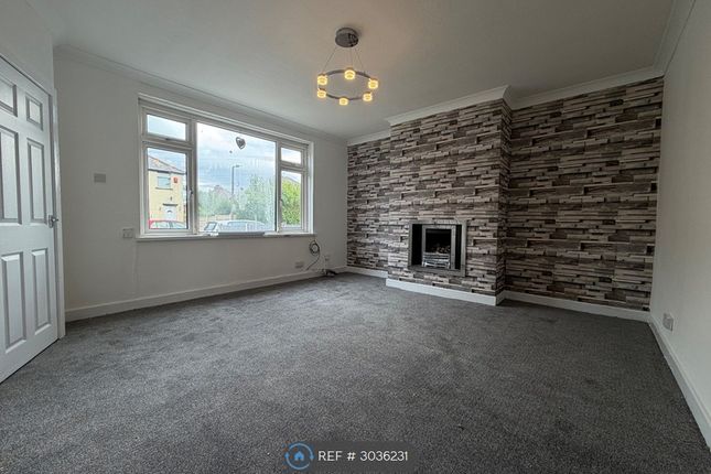 Kearsley, Bolton photo 3