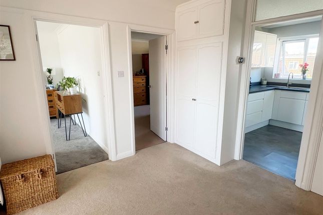 6, Elm Place, Littlehampton photo 4