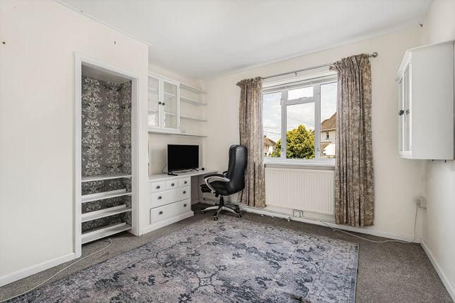 2, Clarendon Road, Newton Abbot photo 2