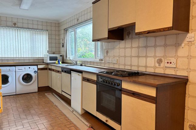 25, Maes Y Parc, Kidwelly photo 5