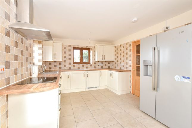 3-bed other on Canteen Road Whiteley Bank, Ventnor, £320,000