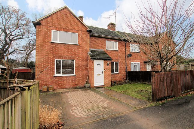 Thumbnail Semi-detached house for sale in Wakemans, Upper Basildon, Reading, Berkshire