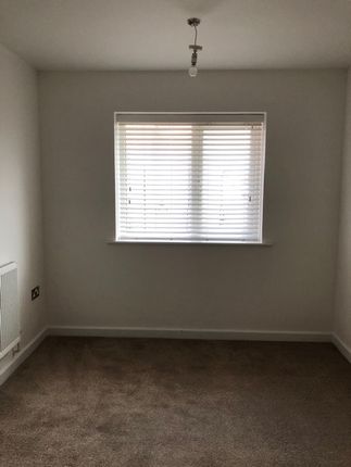 Room to rent in Station Road, Hayling Island