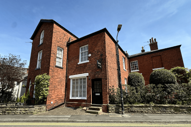 Leisure/hospitality to let in Media House, Richmond Road, Bowdon, Altrincham