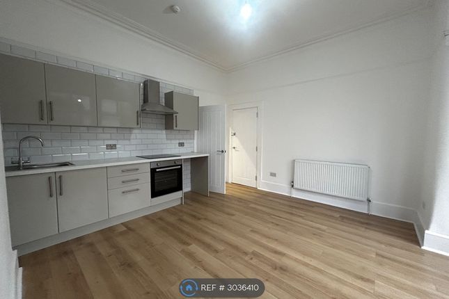 Reads Avenue Flat A, Blackpool photo 3