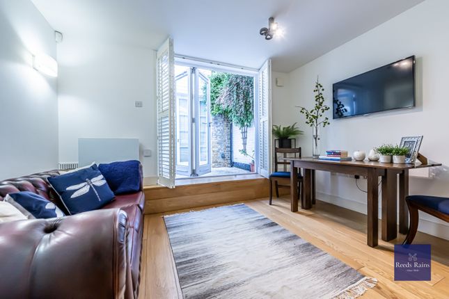 Thumbnail Flat for sale in Colnbrook Street, London