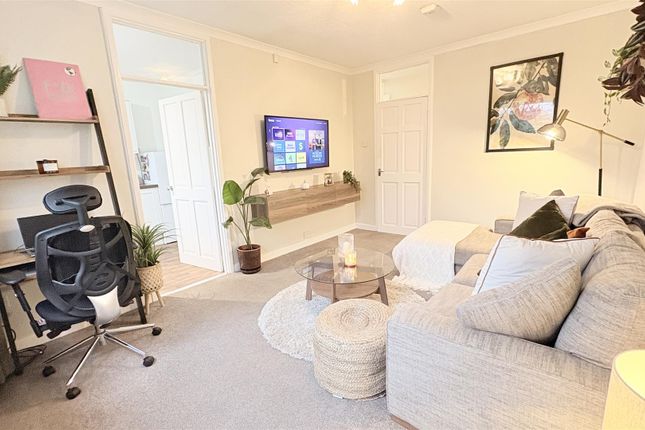 17, Millmead Lodge, Wake Green, Birmingham photo 3