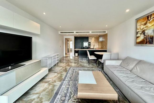 Queenstown Road, London photo 2