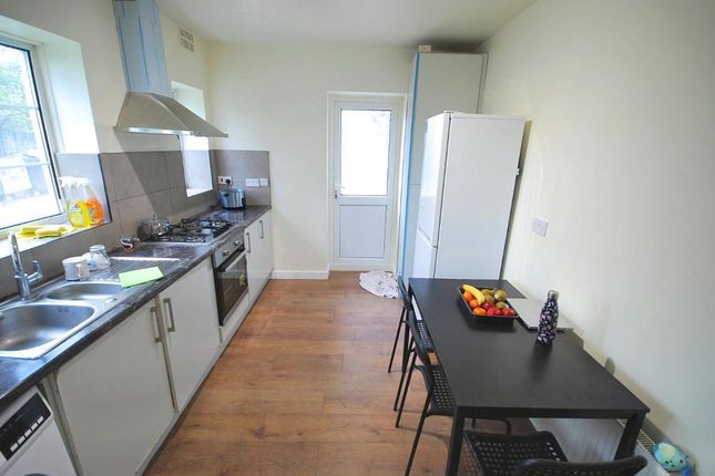 Thumbnail Flat to rent in Hurst Lodge, Stanley Avenue, Wembley, Middlesex