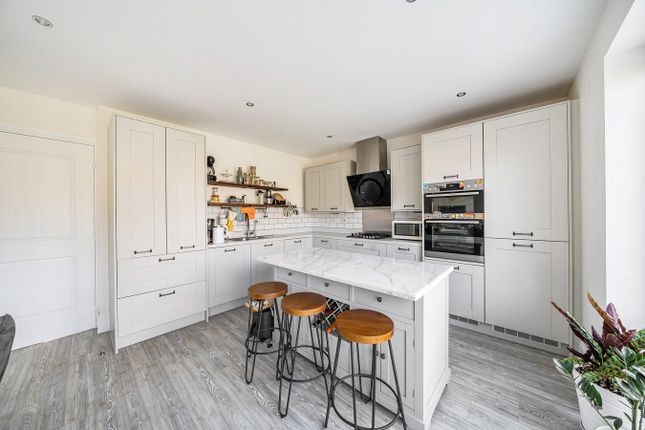 16, Odell Way, Shefford photo 4