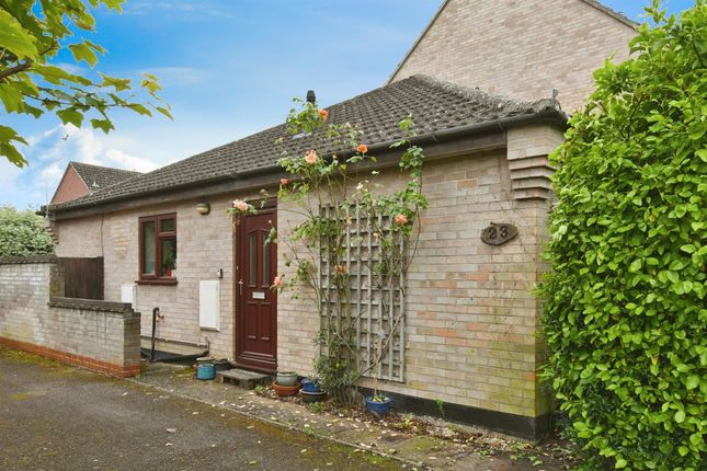 Thumbnail Terraced bungalow for sale in Pursehouse Way, Diss