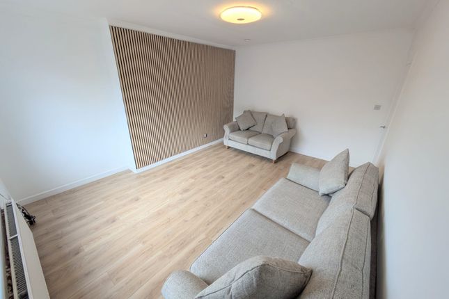 Beaton Street, Larkhall photo 4