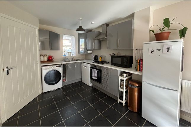 End terrace house for sale in Emperor Way, Chinnor