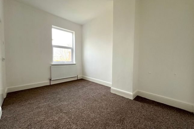 Flat to rent in Grafton Street, Grimsby