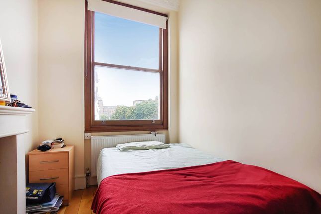 Flat to rent in Queens Gate Gardens, South Kensington, London