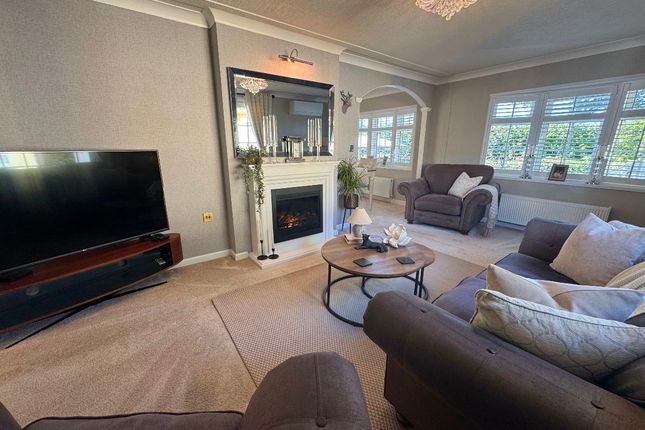 25 Millers Way, Pilgrims Retreat, Maidstone photo 2
