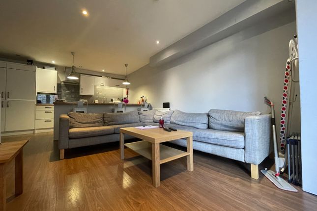 6, Crwys Road, Cardiff photo 2