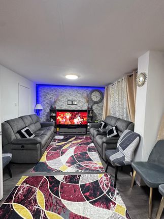 11, Grangeforth Road, Manchester photo 2