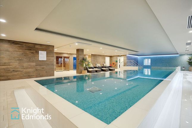 47 The Grange Kings Square, Maidstone photo 2