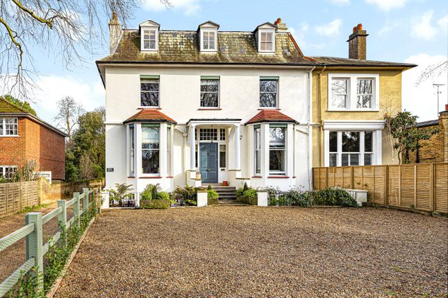 Flat for sale in Palace Road, East Molesey