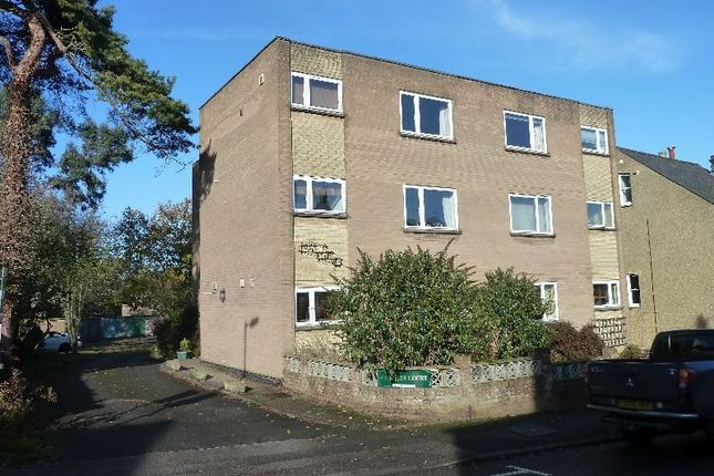 Thumbnail Flat to rent in Cravells Road, Harpenden