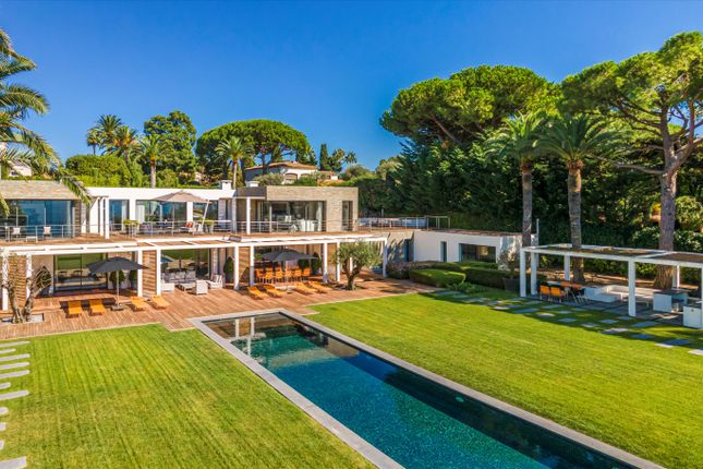 Thumbnail Villa for sale in 06160 Cap D'antibes, Alpes Maritimes, Provence Alpes Cote D'azur, France, France