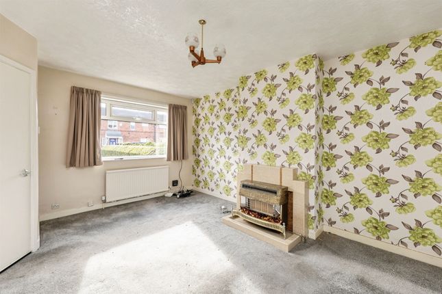 5, Middleton Park Crescent, Leeds photo 3