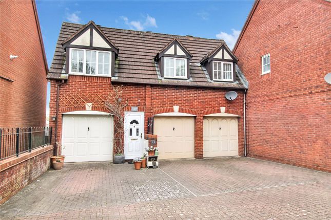 1-bed house on 39, Pennine Way, Swindon, £203,000