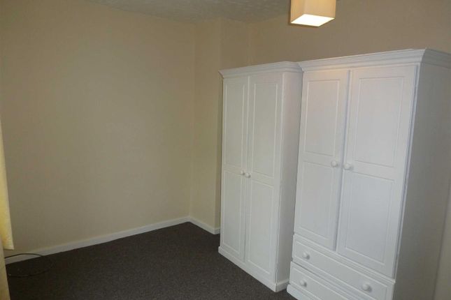 14, Mill Road, Macclesfield photo 5