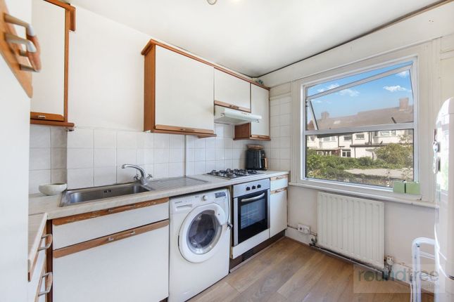 28a, Hamilton Road, London photo 2