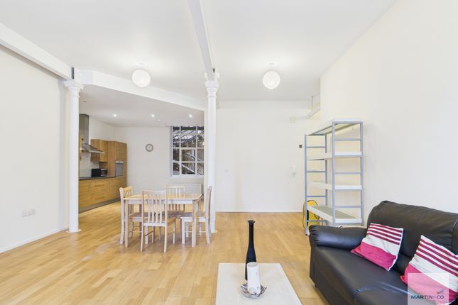 Cam03394G0-Pr0391-Still008