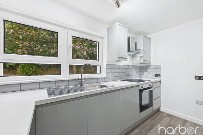 0/2 63 Torphin Crescent, Greenfield, City of Glasgow photo 4