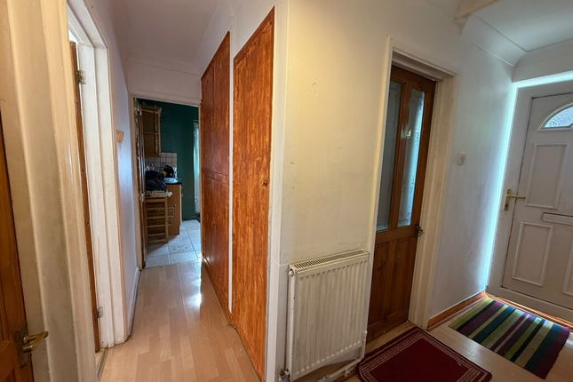 69, Milford Close Abbeywood, Greater London photo 4
