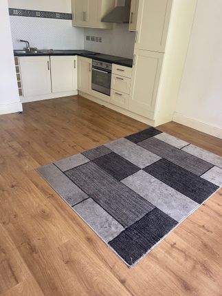 Thumbnail Flat to rent in 6-7 Ednam Road, Dudley