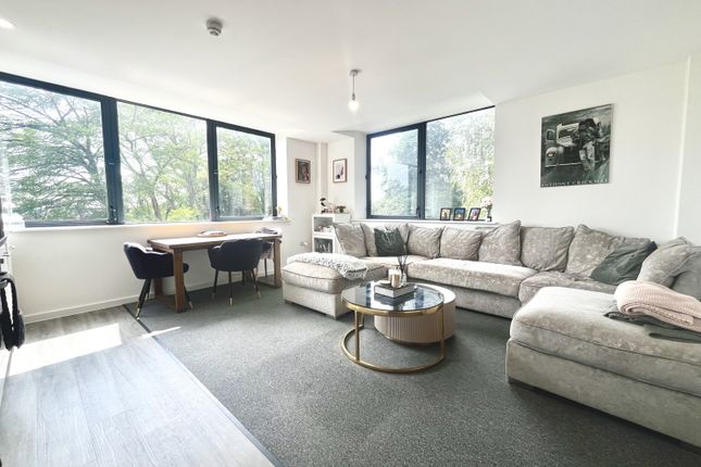 Sandringham House, Salford photo 2