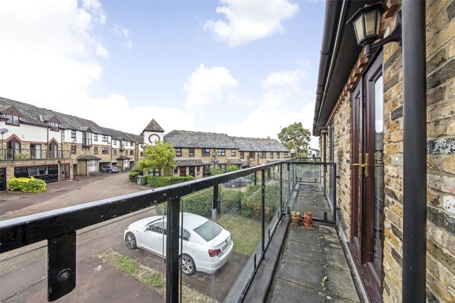 Terraced house for sale in Croftongate Way, Brockley