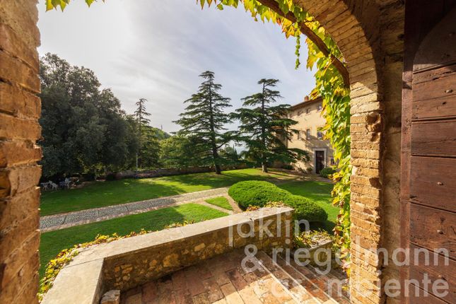 Villa for sale in Italy, Umbria, Terni, Montecchio