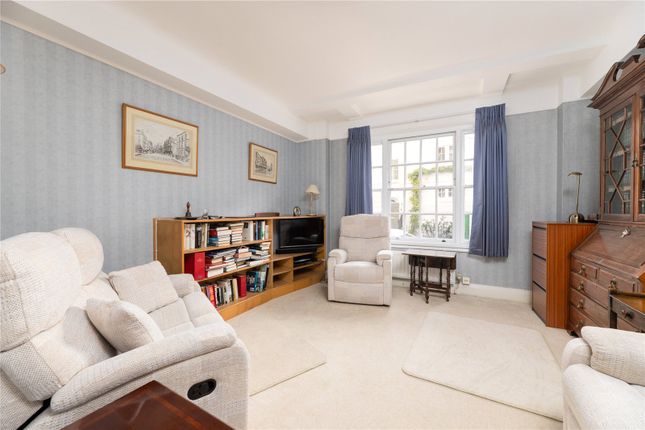 Flat for sale in Bryanston Place, London