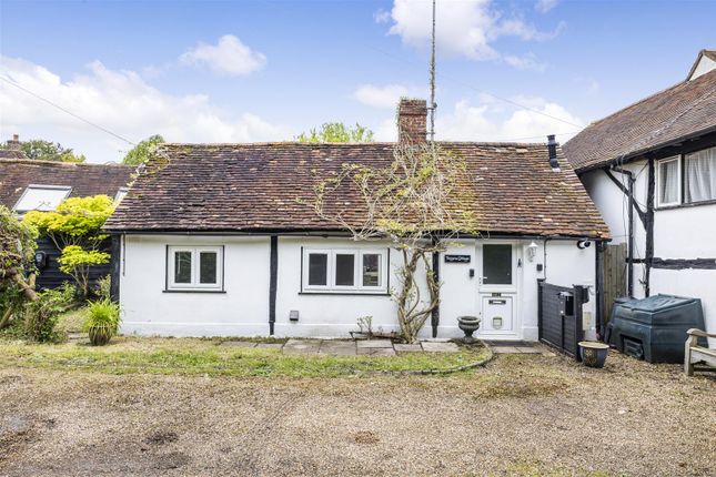 Cottage to rent in The Street, Puttenham, Guildford
