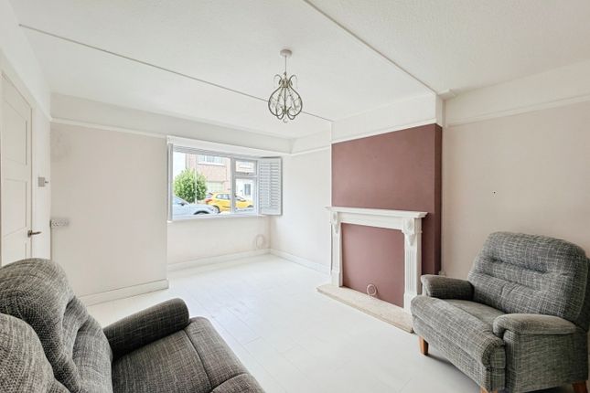 30 Godolphin Road, Long Rock, Cornwall photo 2