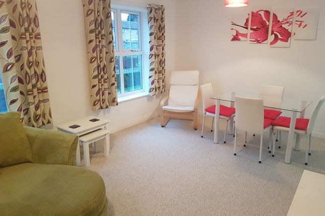 3 Woodlands Court, North Road, St Ives photo 2
