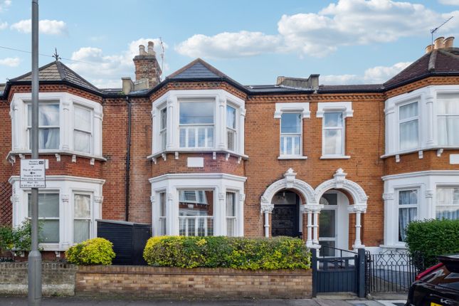 Thumbnail Terraced house for sale in Foxbourne Road, London