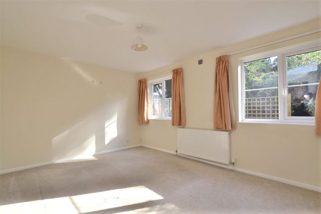 Edward Court, Wolvercote photo 5