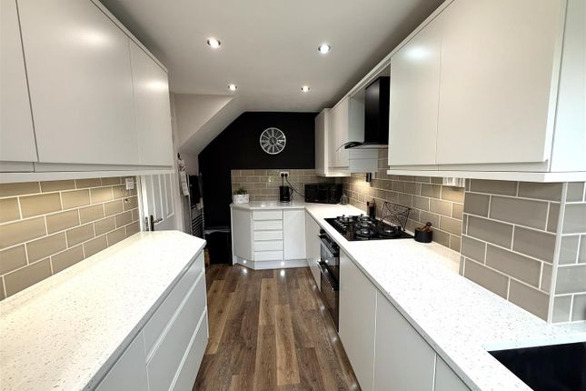 Joseph Dix Drive, Rugeley photo 4