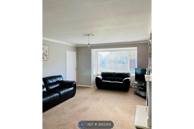 St Leonards Road, Beverley photo 2