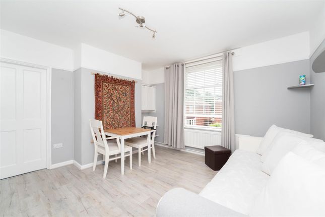 Flat for sale in Kennedy Road, London