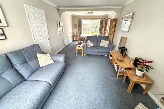 6, Beacon Drive, Newcastle upon Tyne photo 2