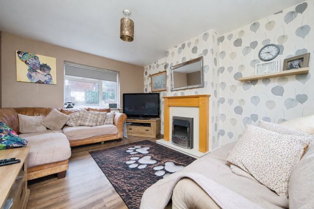 2, Uwch Y Don Avenue, Colwyn Bay photo 2