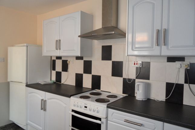 44, Belmont Road, Luton photo 4
