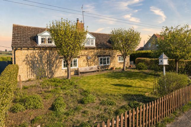 6 Station Road, Grantham photo 2